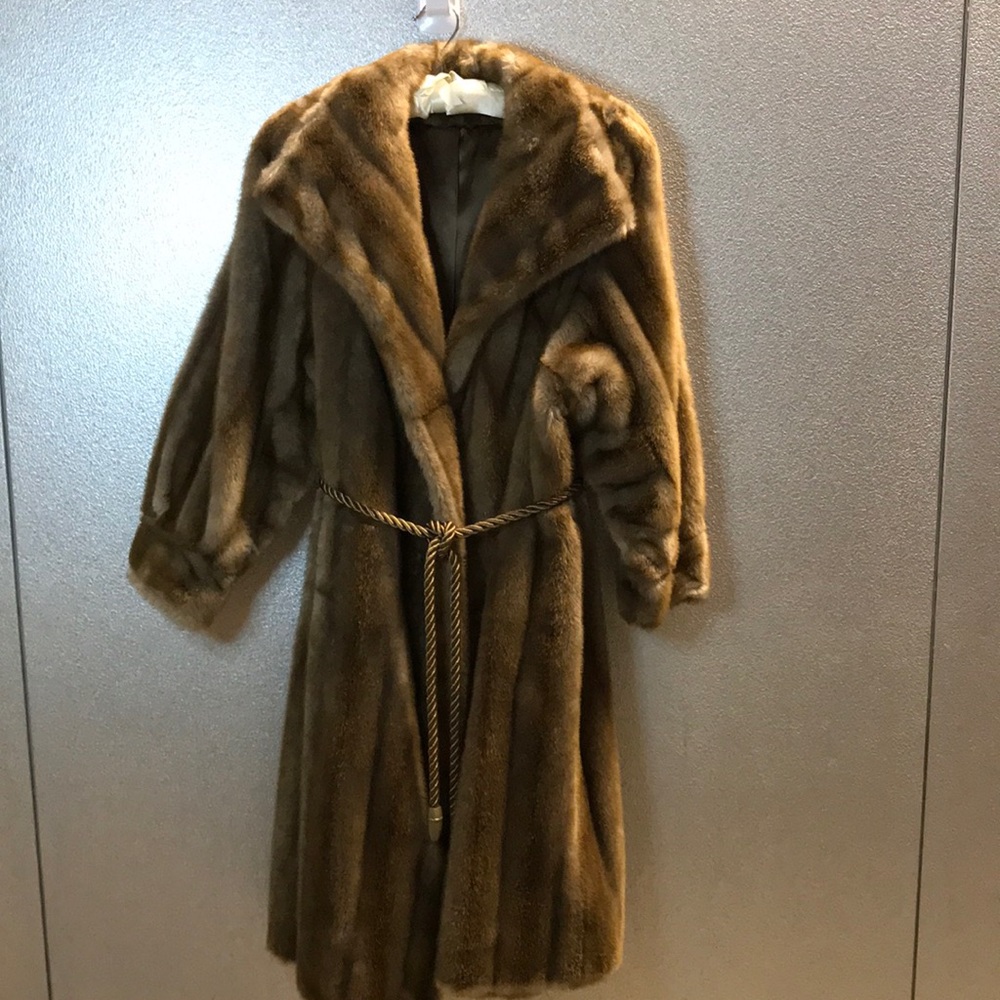 Vtg tissavel of france faux fur coat